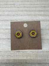 Load image into Gallery viewer, Wooden Earrings