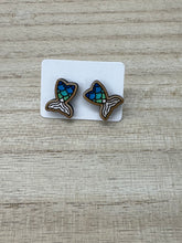 Load image into Gallery viewer, Wooden Earrings