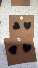 Load image into Gallery viewer, Heart Earrings