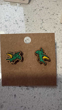 Load image into Gallery viewer, Wooden Earrings