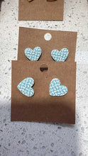 Load image into Gallery viewer, Heart Earrings