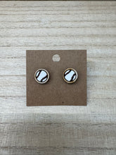 Load image into Gallery viewer, Wooden Earrings
