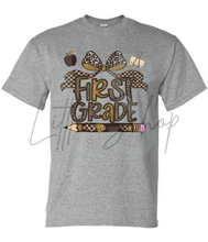 Load image into Gallery viewer, Tan Bow
